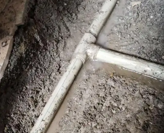 龙井漏水维修电话